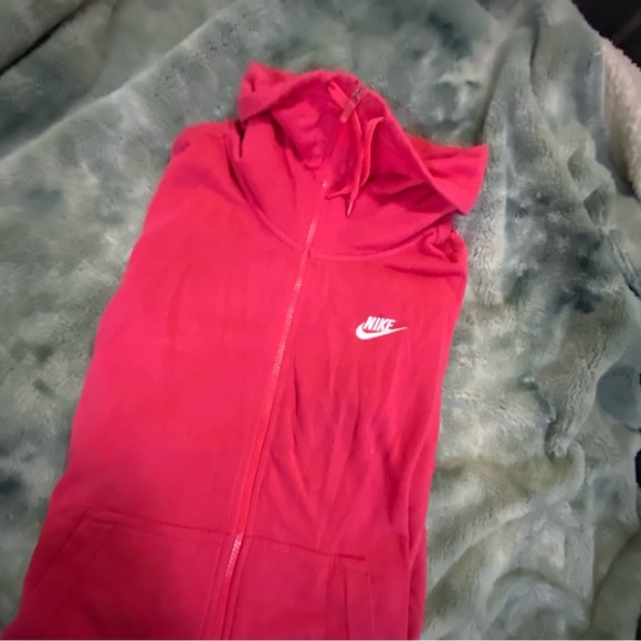 Nike Sweatshirt - Picture 2 of 5